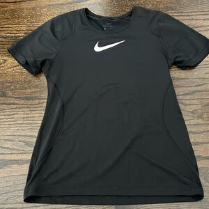 Girls Nike dri fit shirt, black, like new